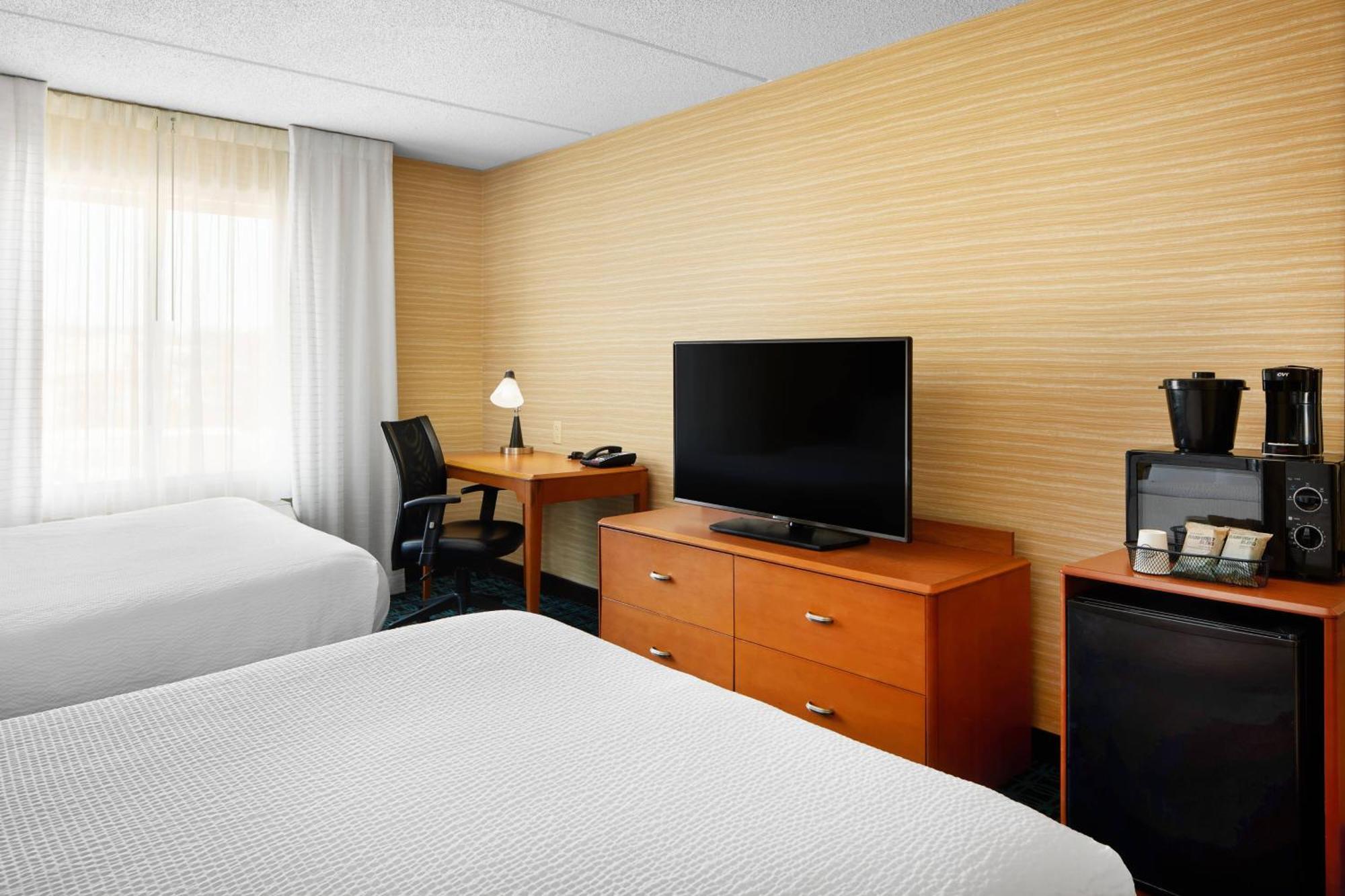 Fairfield Inn And Suites By Marriott Plainville Exterior foto